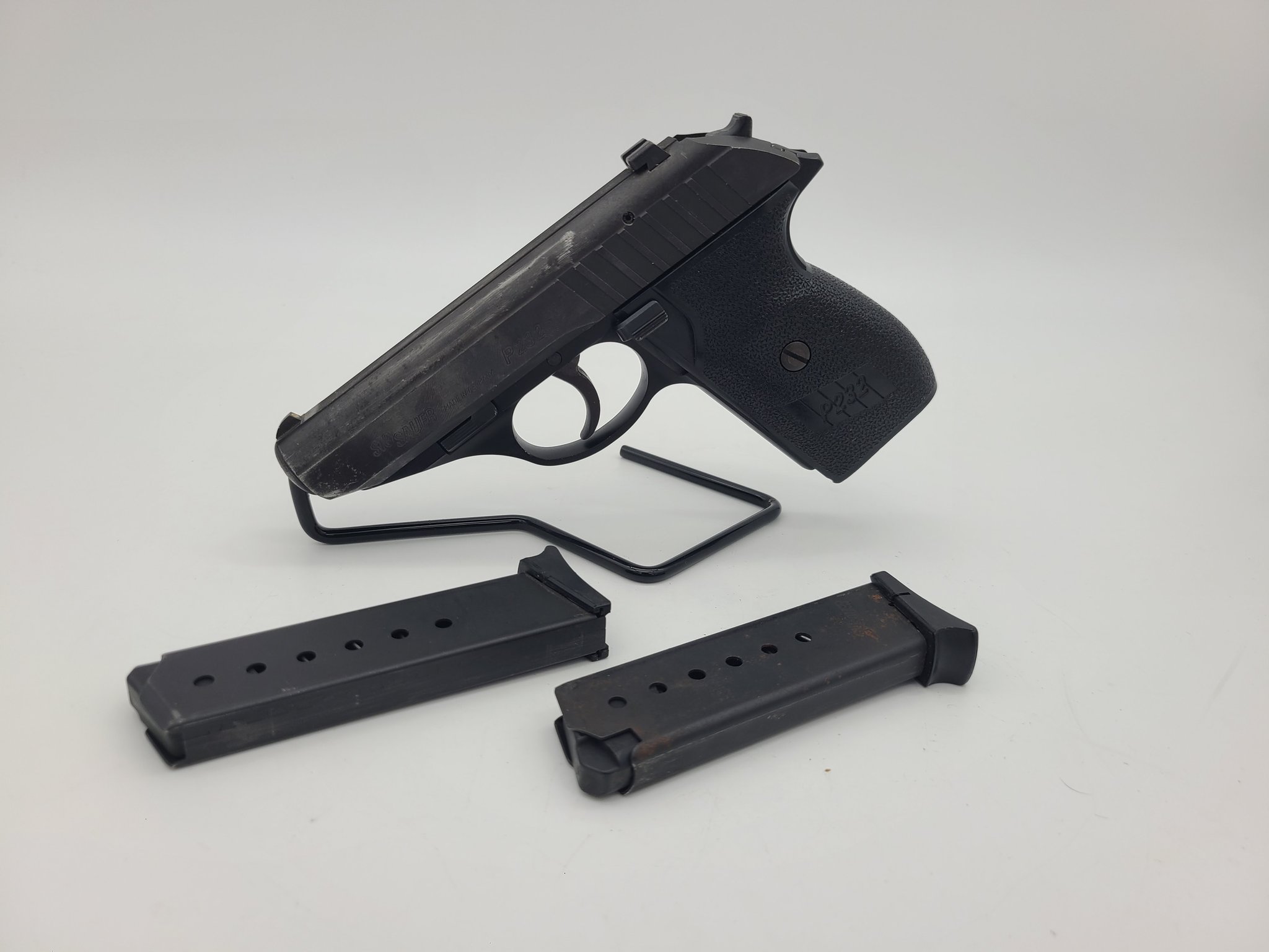 SIG SAUER P232