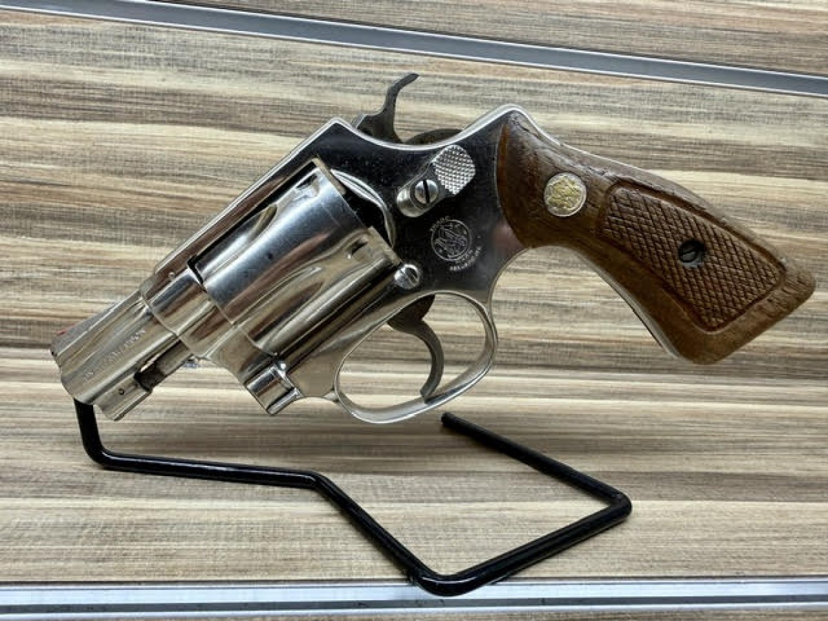 SMITH & WESSON Model 37