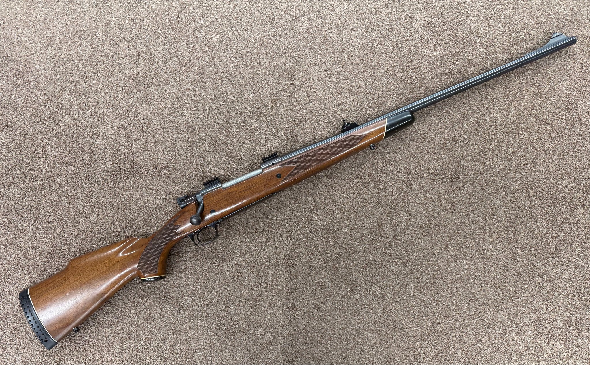WINCHESTER 70
