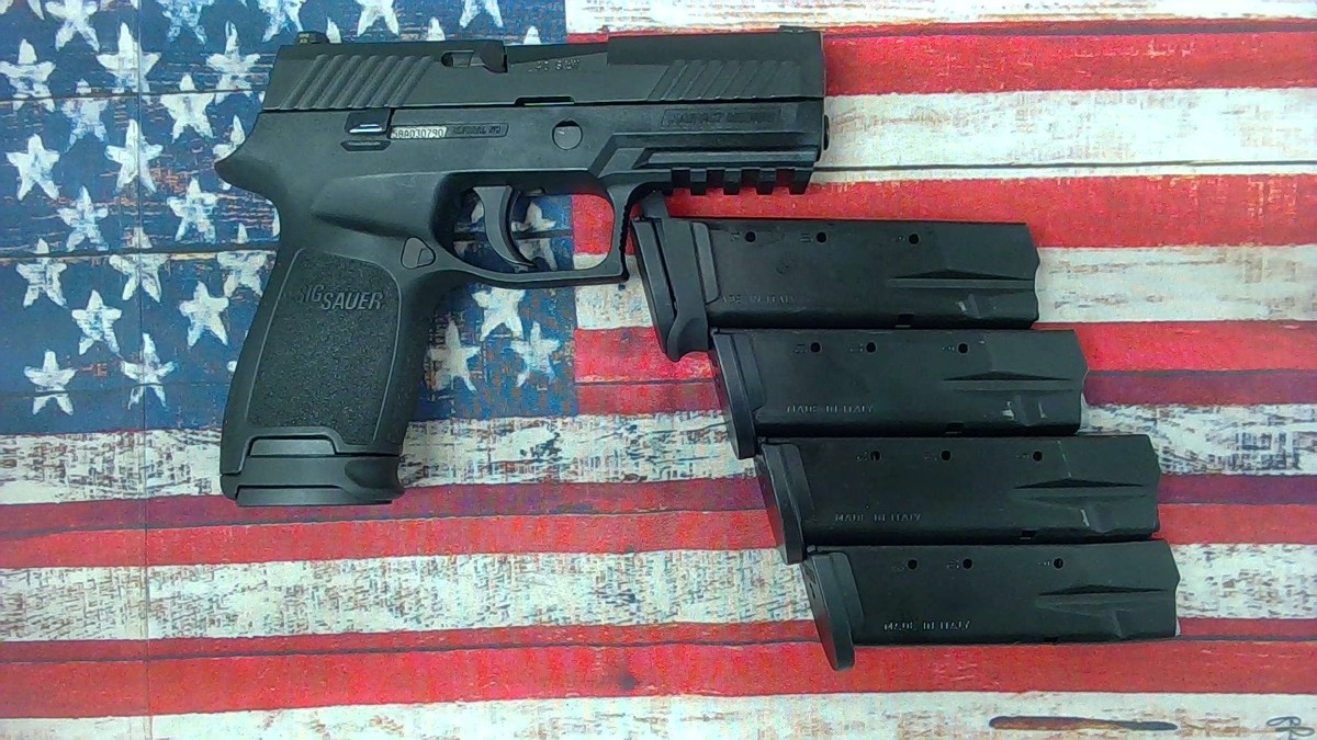 SIG SAUER P320 COMPACT (320C-40-BSS)