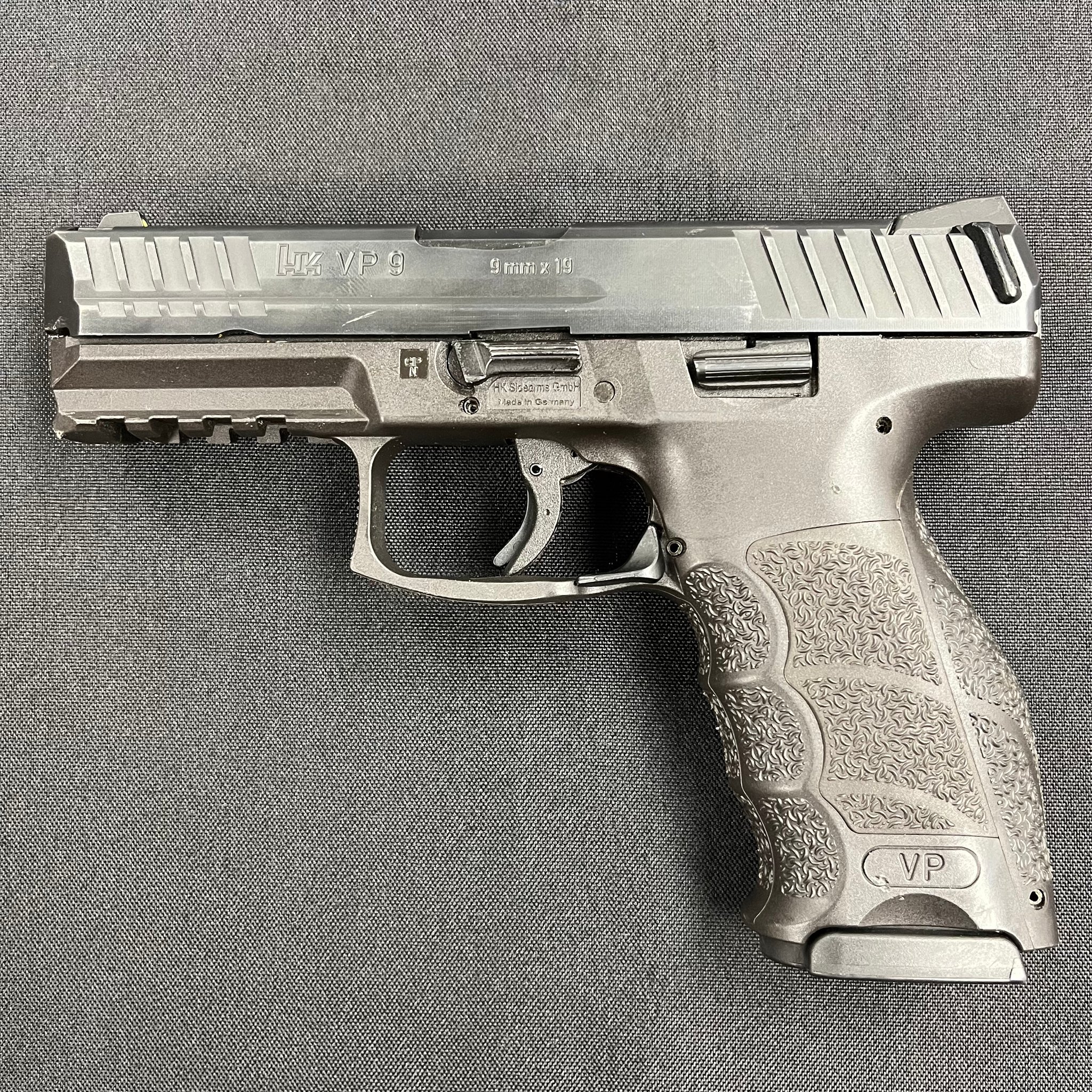 HECKLER & KOCH VP9