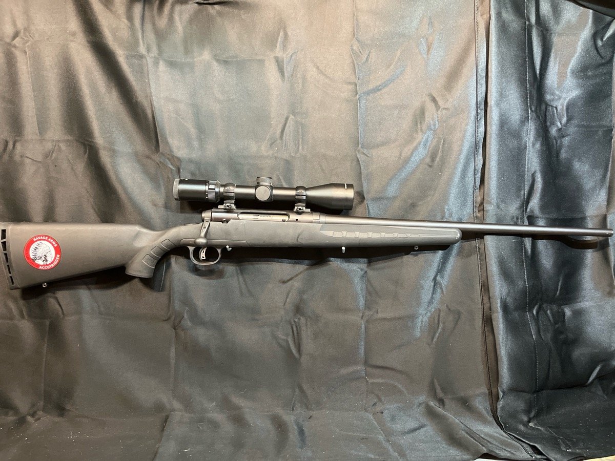 SAVAGE ARMS AXIS