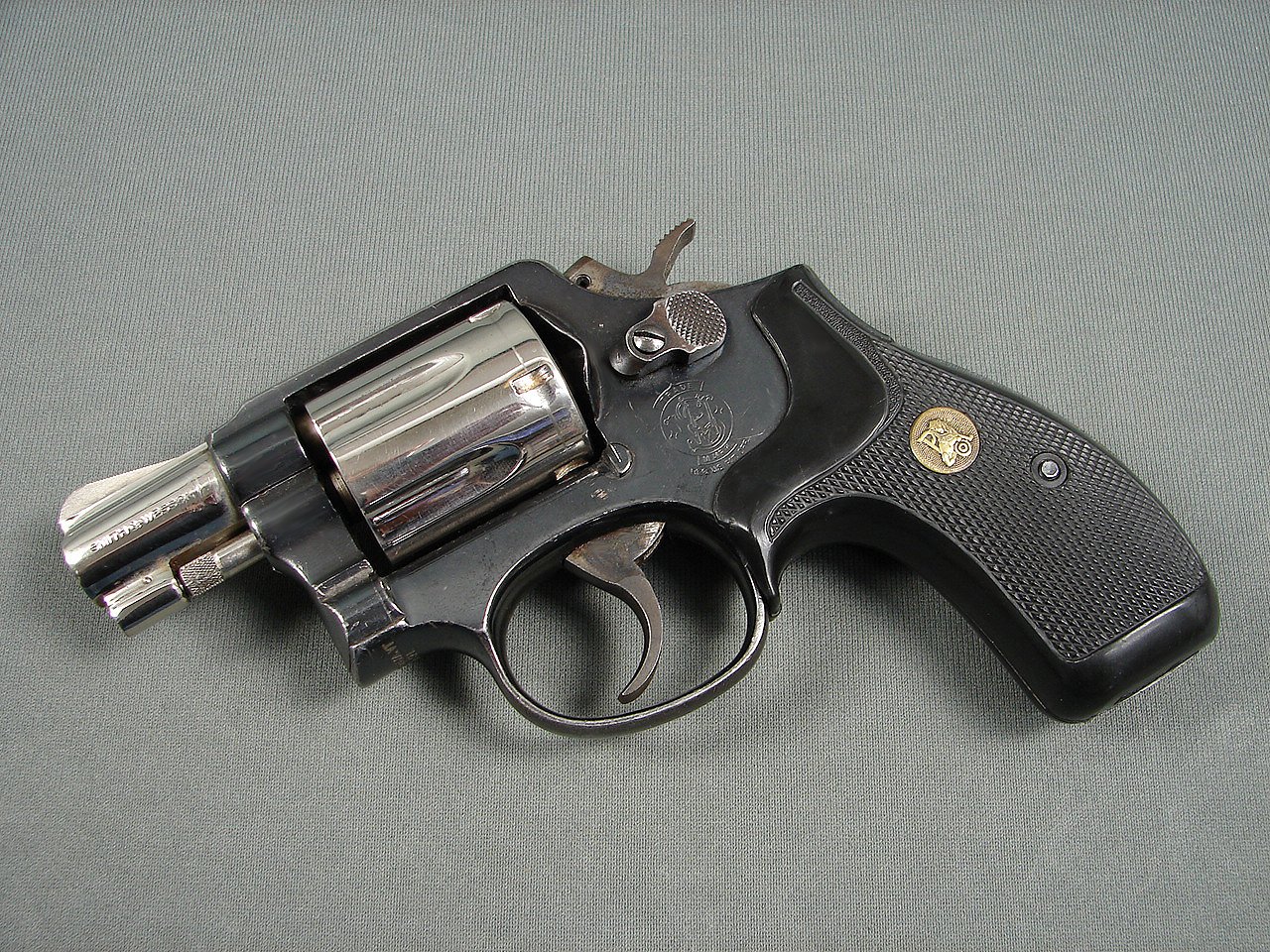 SMITH & WESSON 10-7