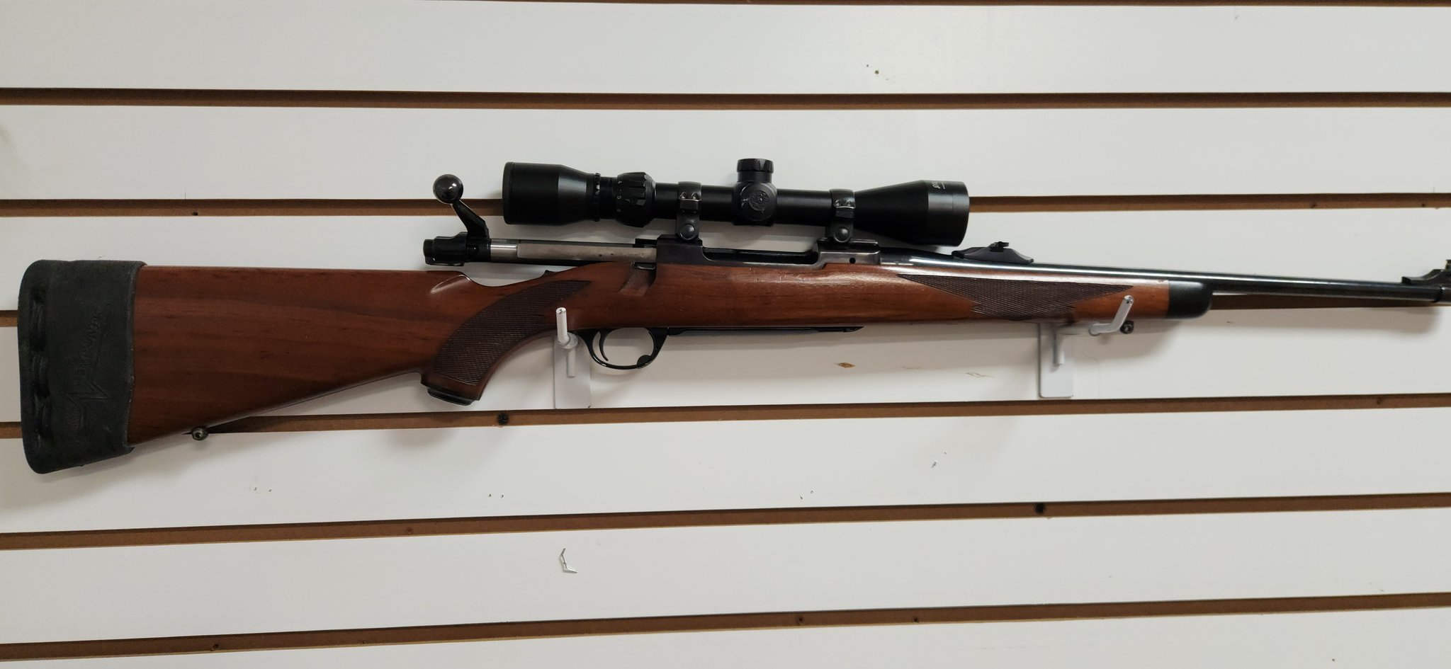 RUGER M77