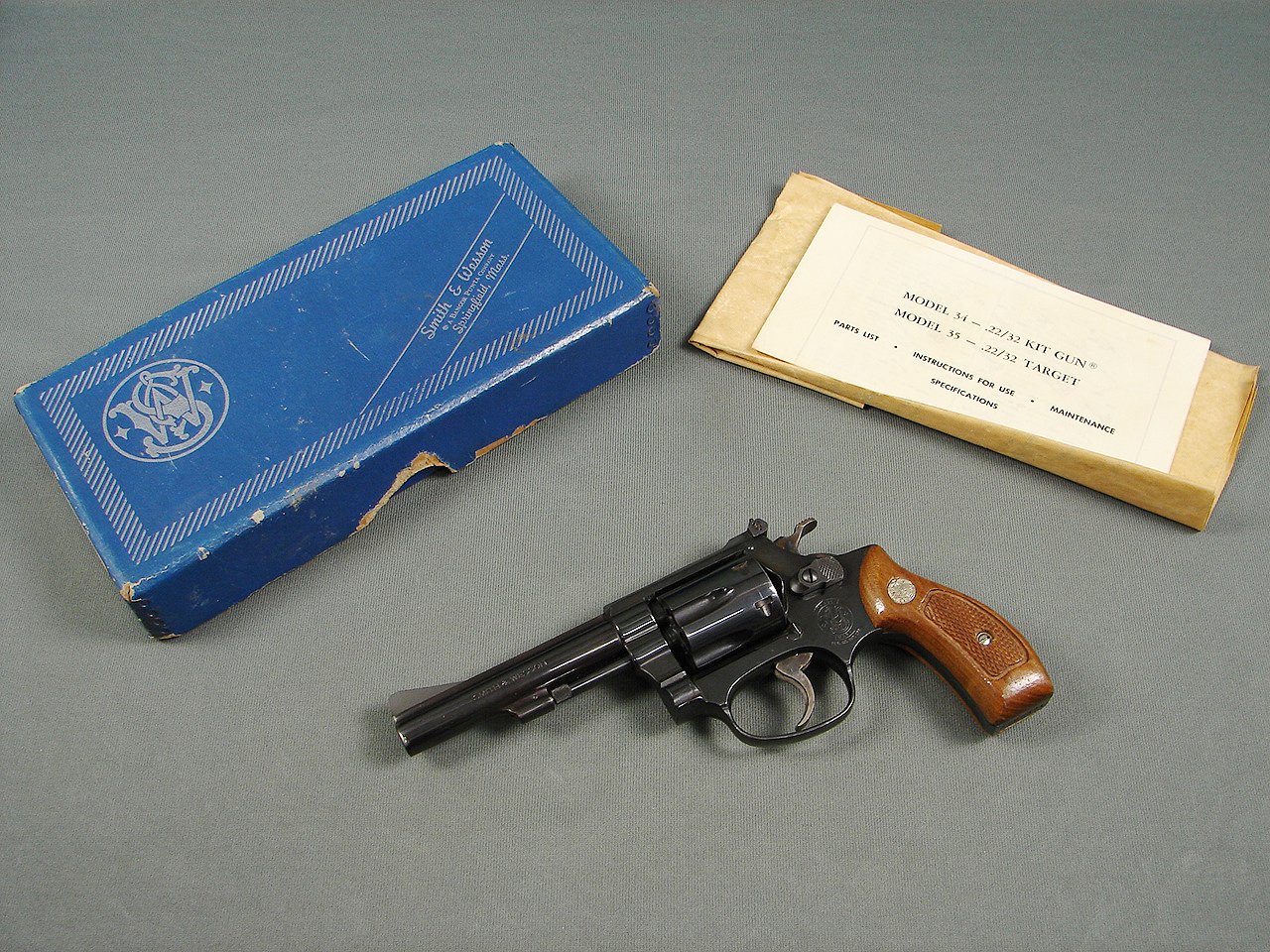 SMITH & WESSON 34-1