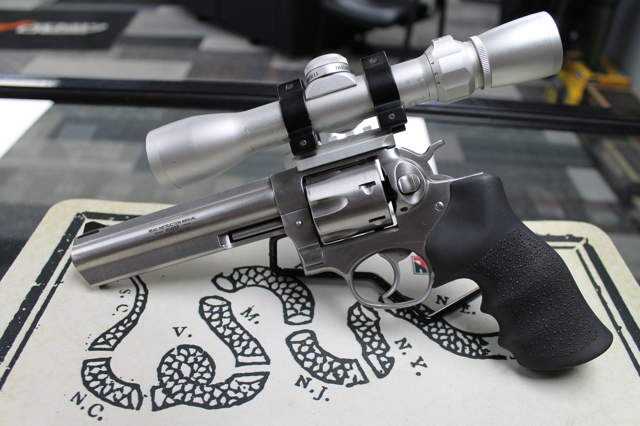 RUGER GP100