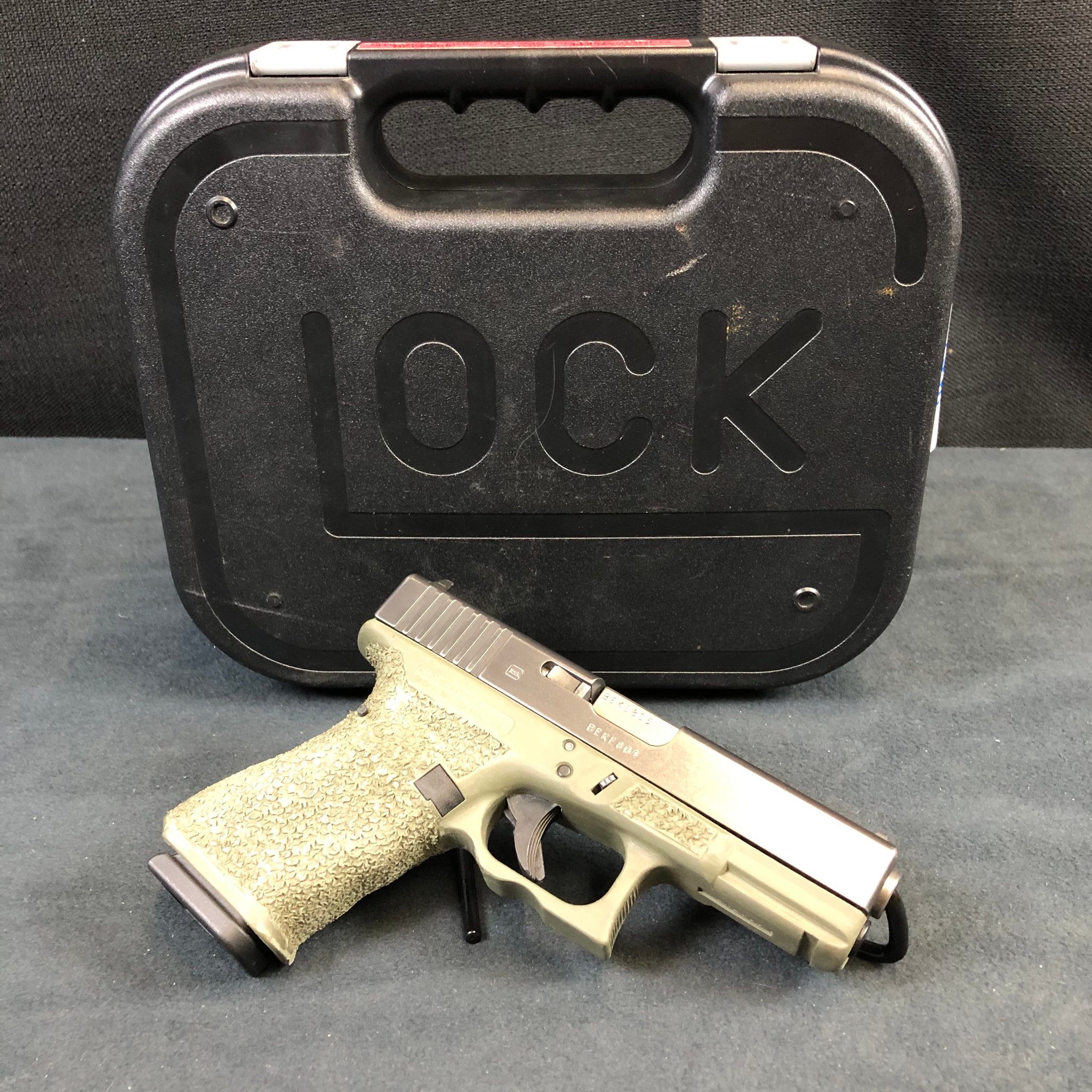 GLOCK 19 GEN 4 FOREST GREEN