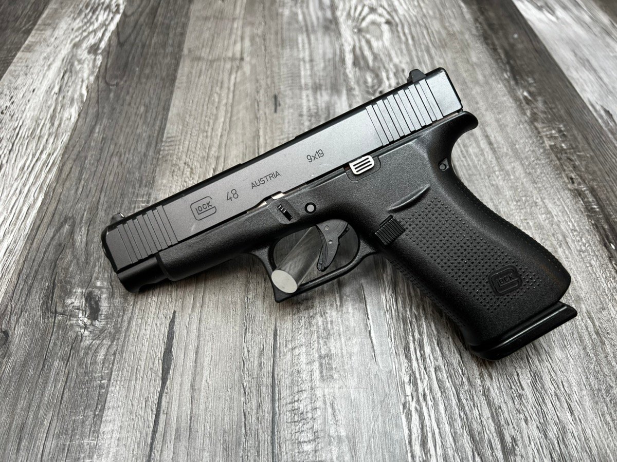 GLOCK 48