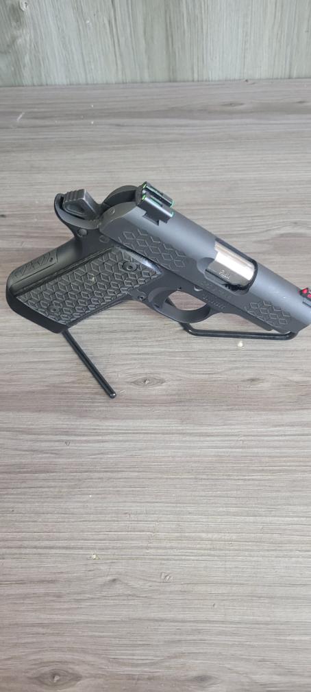 KIMBER MICRO 9 TRIARI