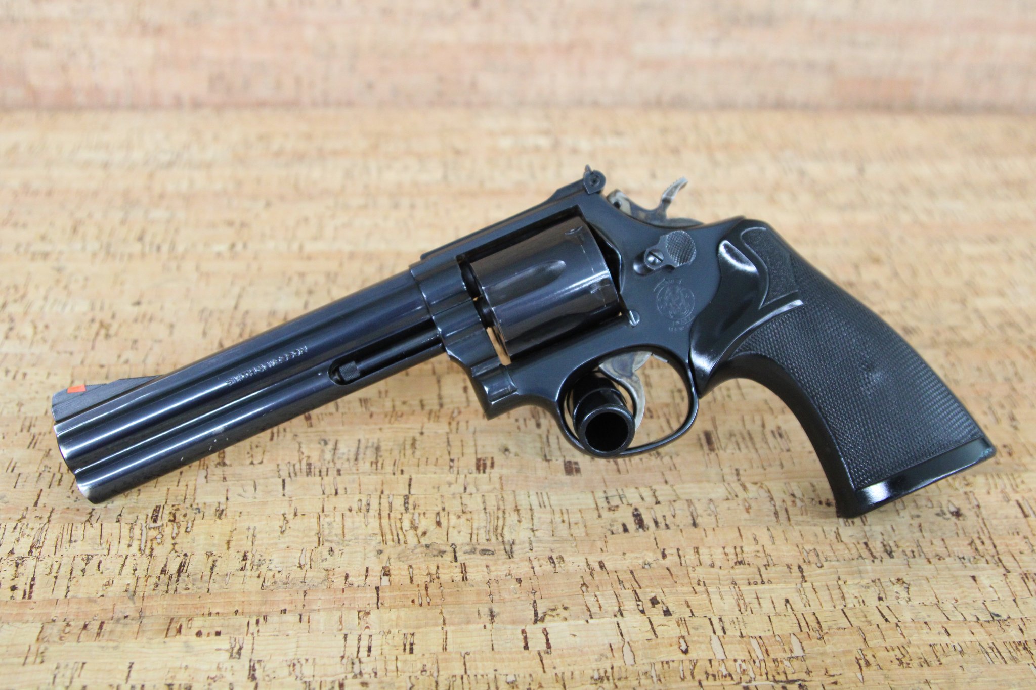 SMITH & WESSON 586