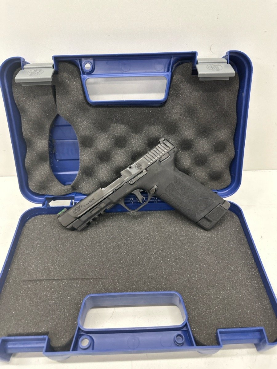 SMITH & WESSON M&P 22 MAGNUM