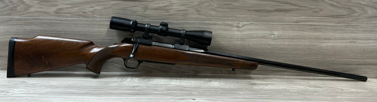 BROWNING A-BOLT MEDALLION