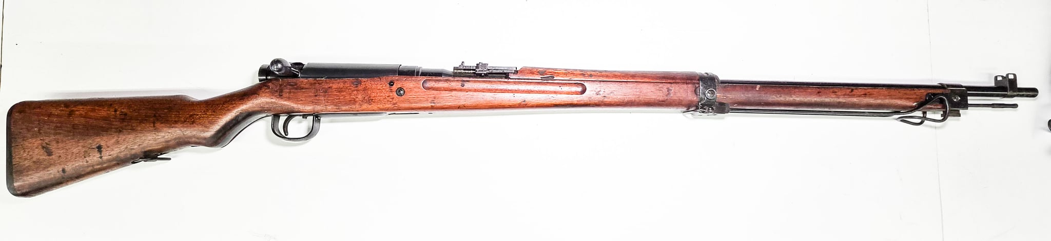 ARISAKA BEAUTIFUL ARISAKA TYPE 99 STAMPED WITH THE CHRYSANTHEMUM