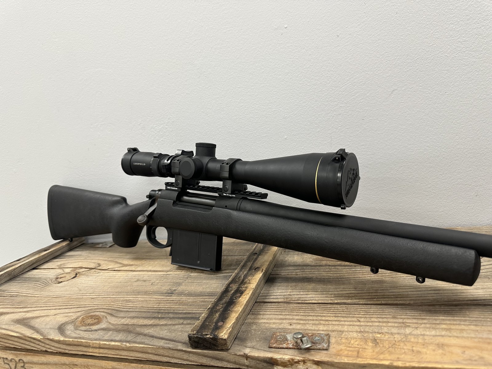 REMINGTON Remington Model 700 Police, Leupold VX-6 Rifle Scope 7-42x 56mm, 25" Barrel, Bolt Action, Rifle, Includes 1 Magazine