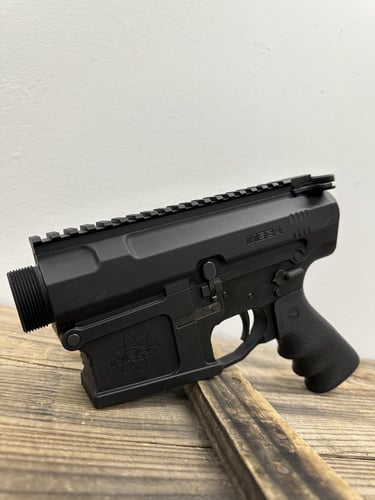 OMEGA ARMS Mega Arms MATEN Lower Reciever Includes Mega Arms Upper Charging Handle Pistol Grip Milspec Trigger Black