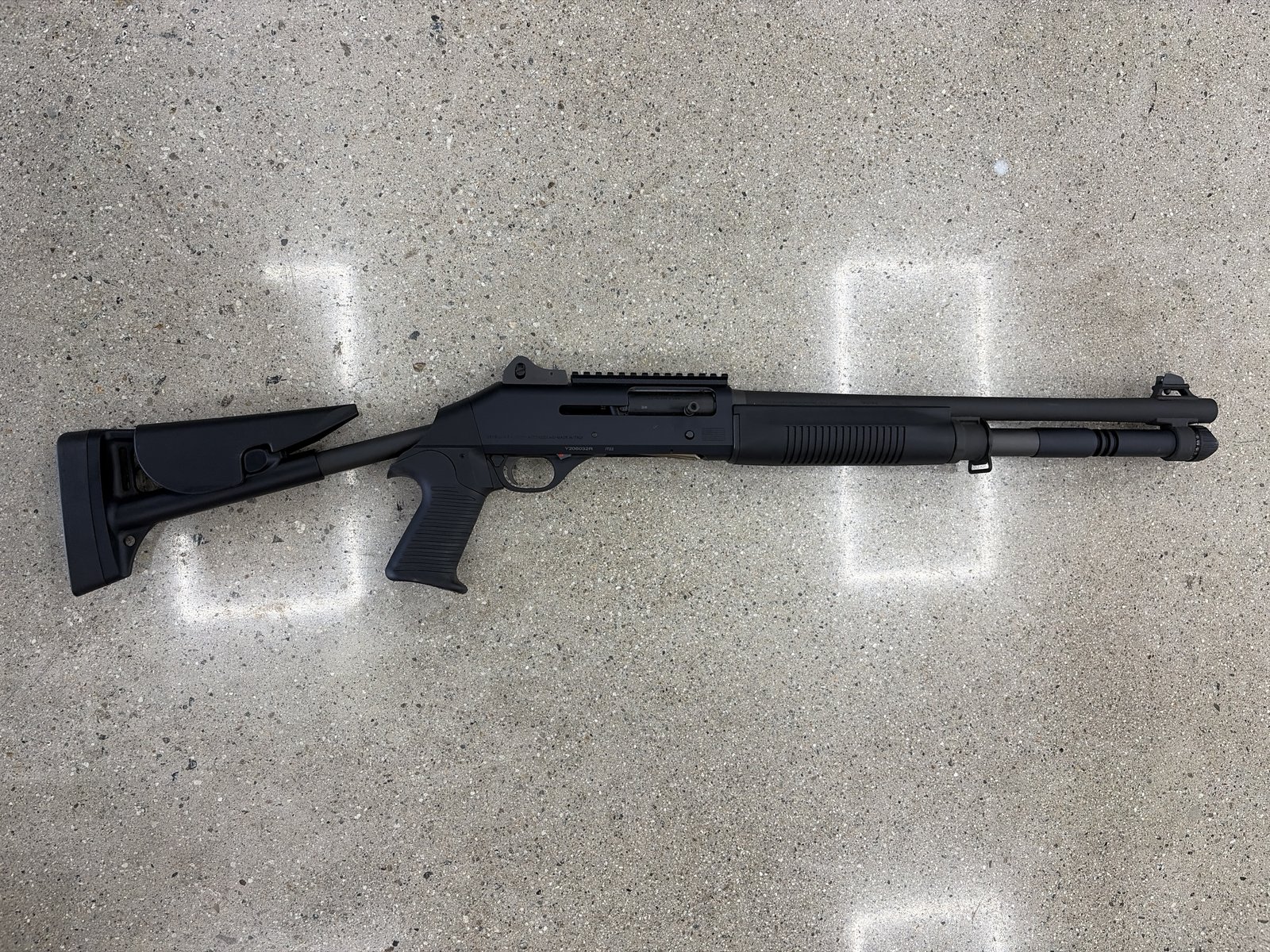 BENELLI Benelli M4, Semi Auto, 12 Gauge, 3" Chamber, Black, fixed stock with pistol grip, Oem Box
