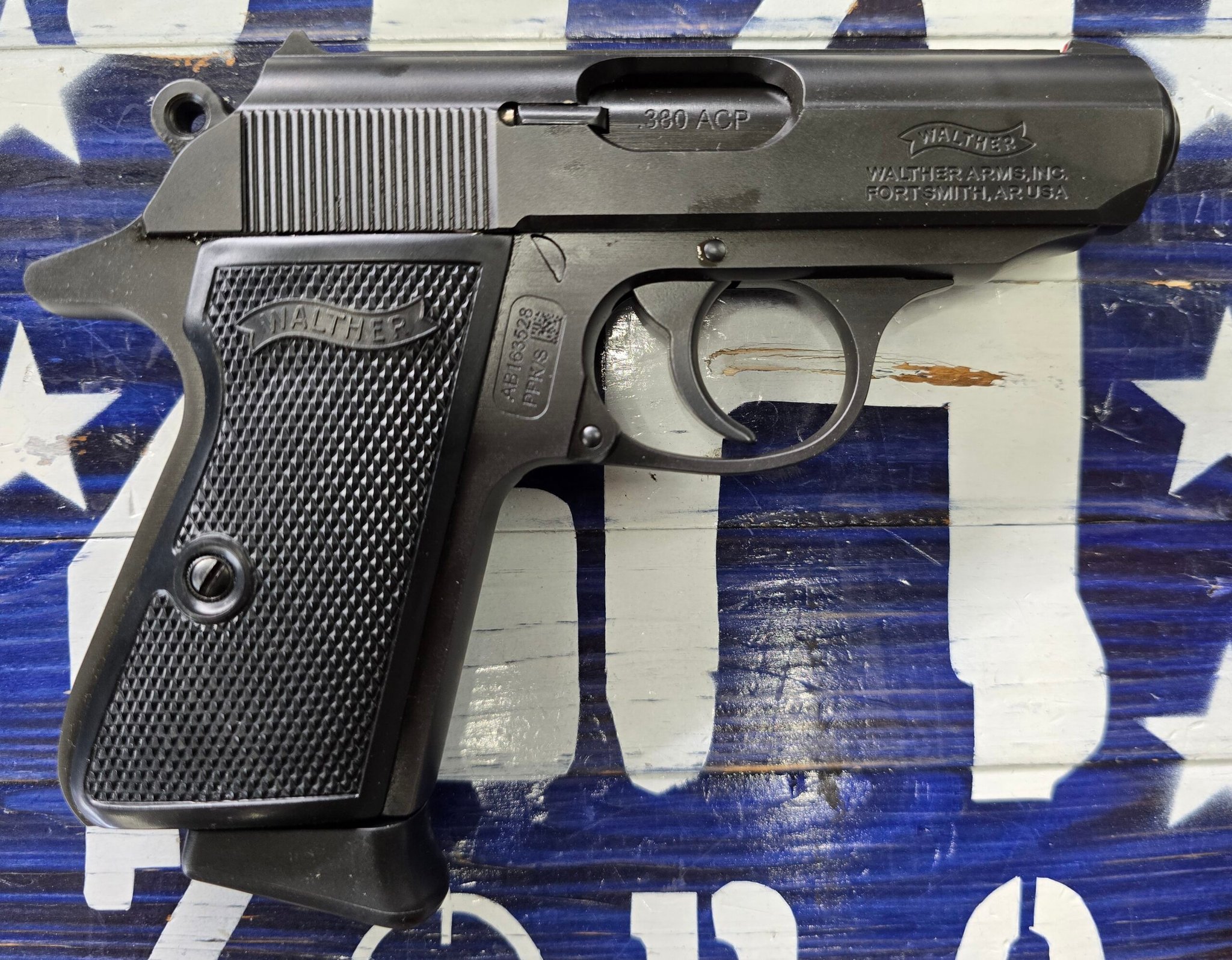 WALTHER Walther Arms PPK/S 380 acp Semi Auto Pistol, Black 3.3"