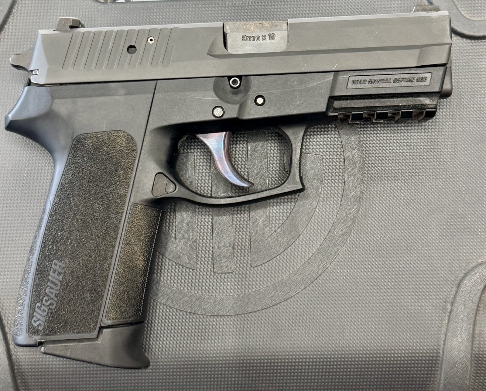 SIG SAUER Sig Sauer SP2022, 9mm, 3.9" Barrel, Black, Upgraded Trigger, 2 Mags, OEM Case, Comes With Lock