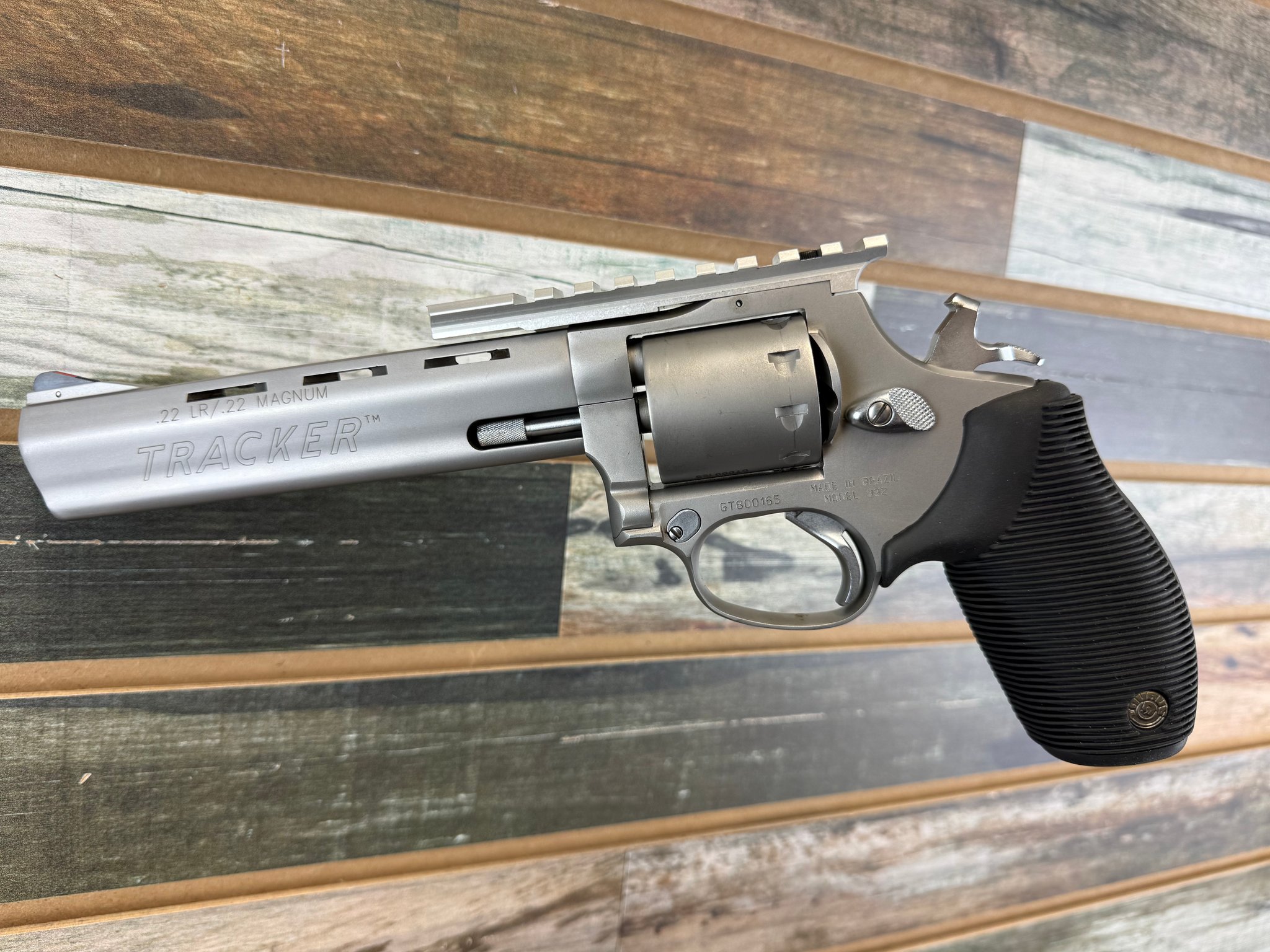 TAURUS 992 TRACKER