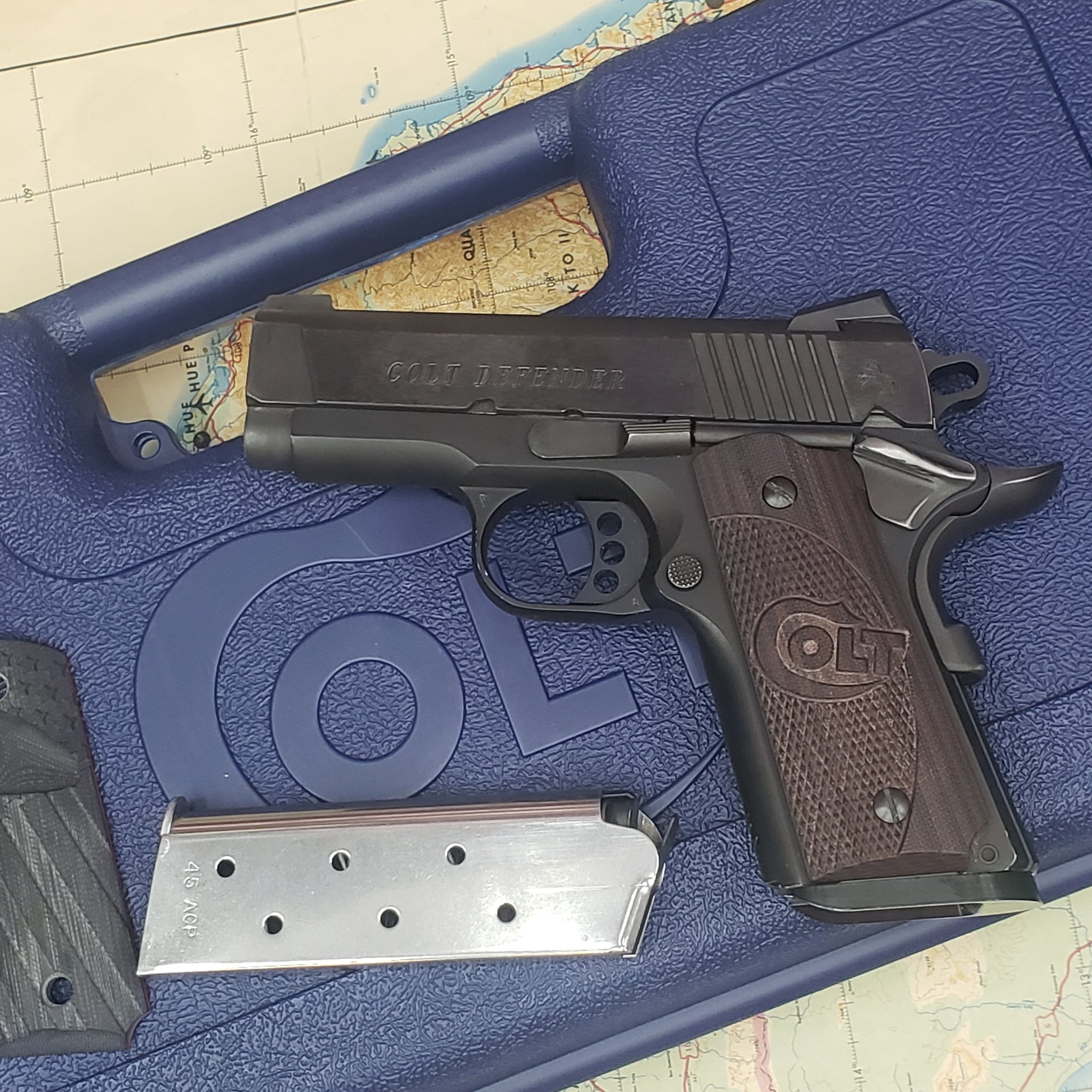 COLT DEFENDER