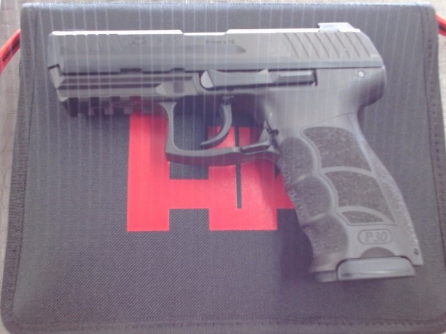 HECKLER & KOCH P30