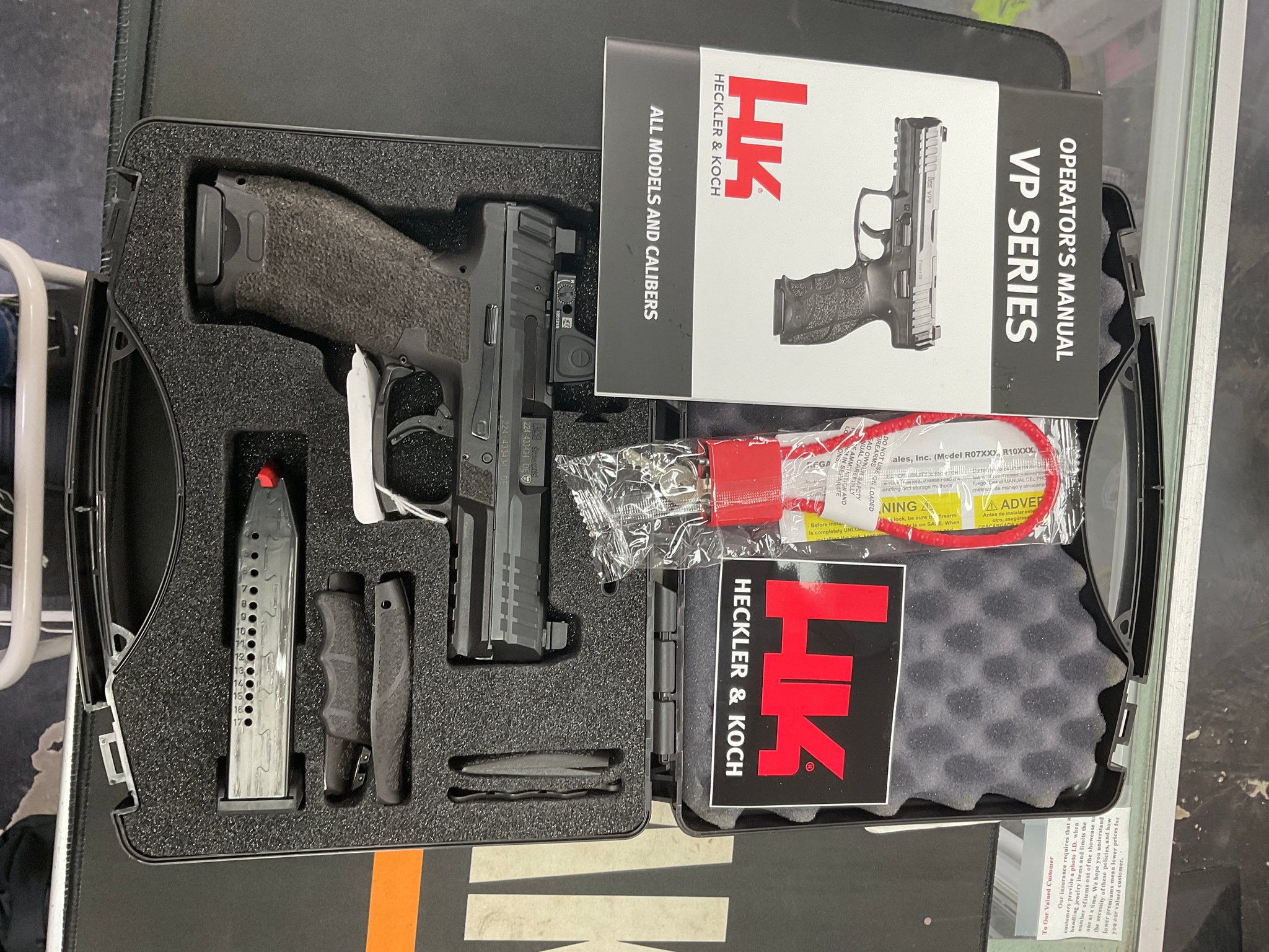 HECKLER & KOCH VP9 OR