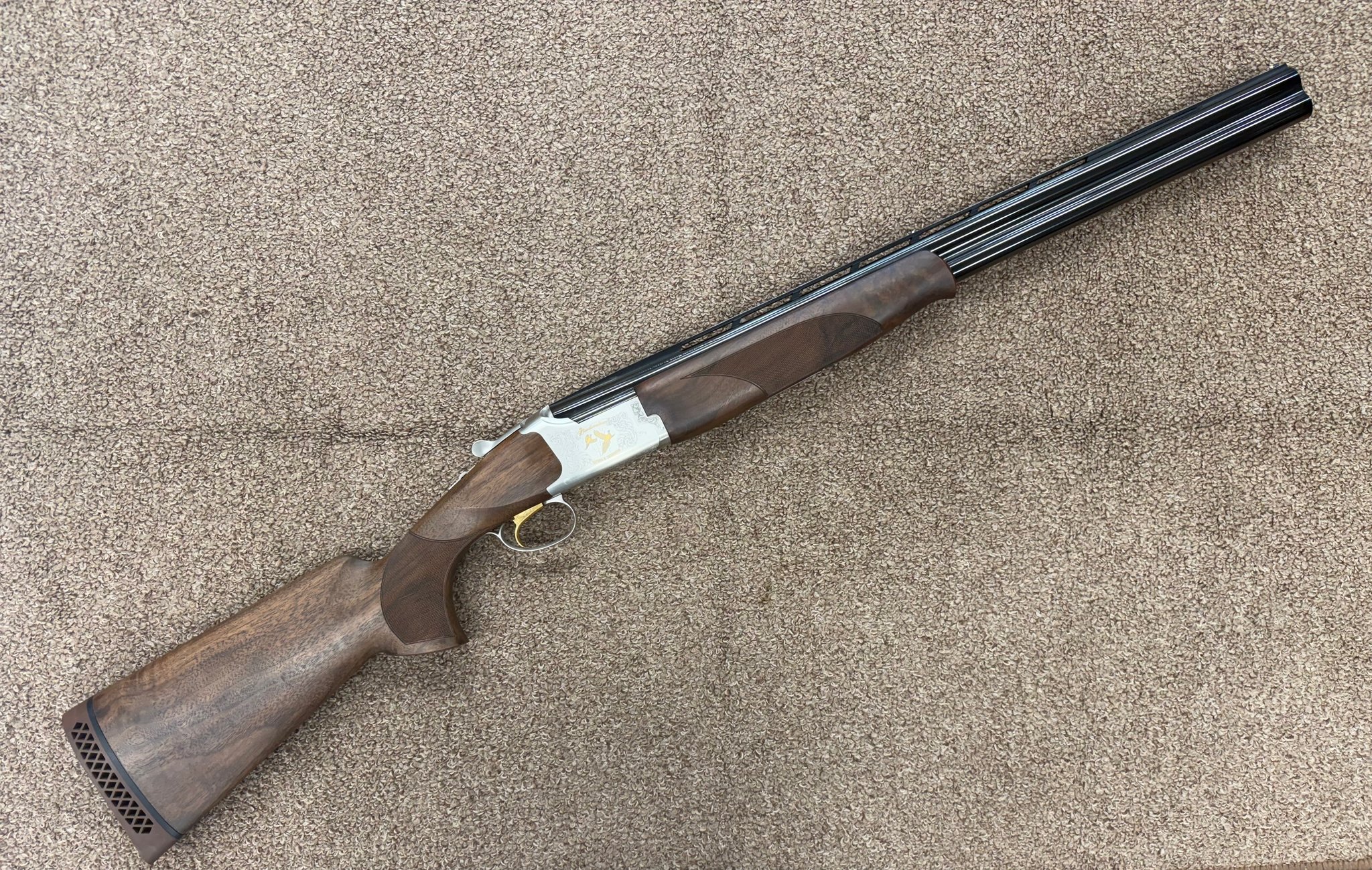 BROWNING Citori 525 Budweiser Conservation #059 of 300