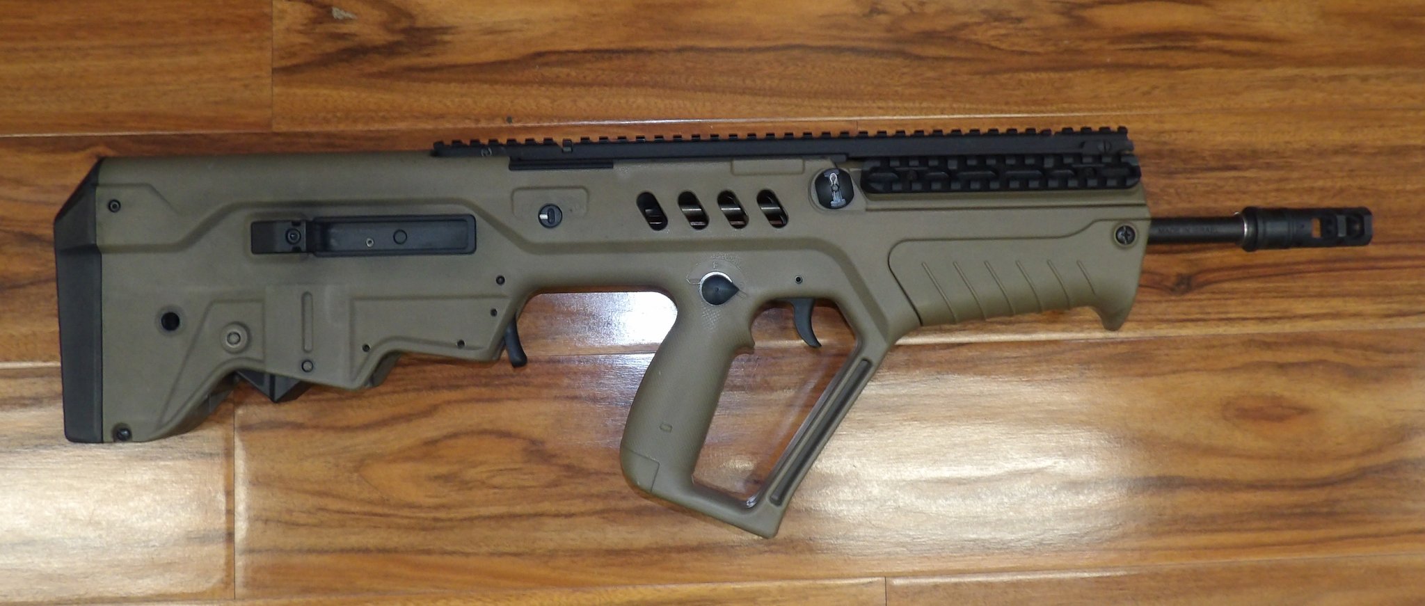 IWI TAVOR SAR