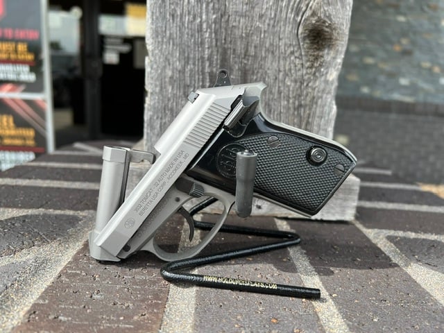BERETTA 3032 TOMCAT 32ACP