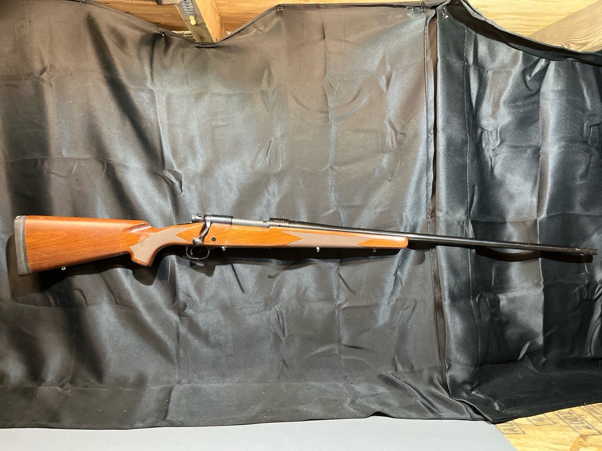 WINCHESTER MODEL 70 STANDARD G7004C