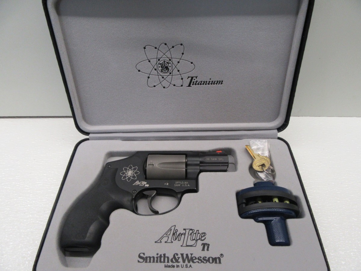SMITH & WESSON 342-1
