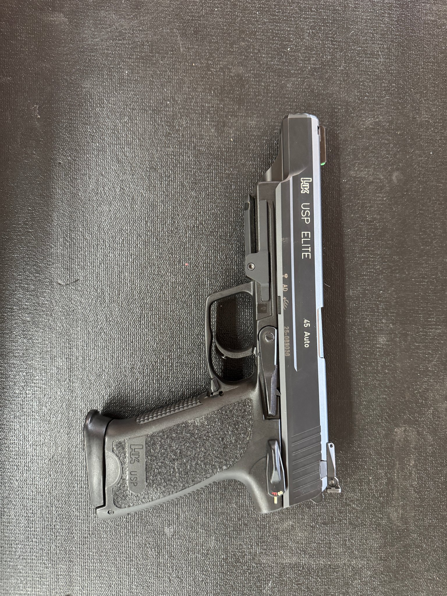 HECKLER & KOCH USP ELITE