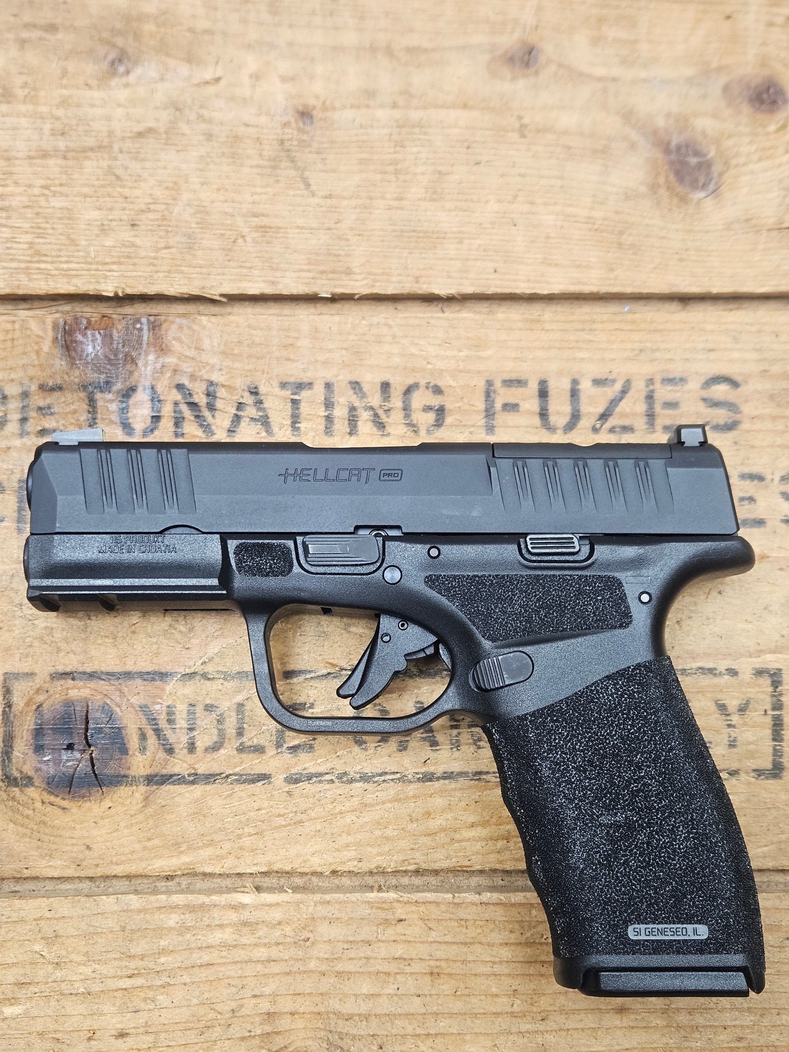 SPRINGFIELD ARMORY HELLCAT PRO