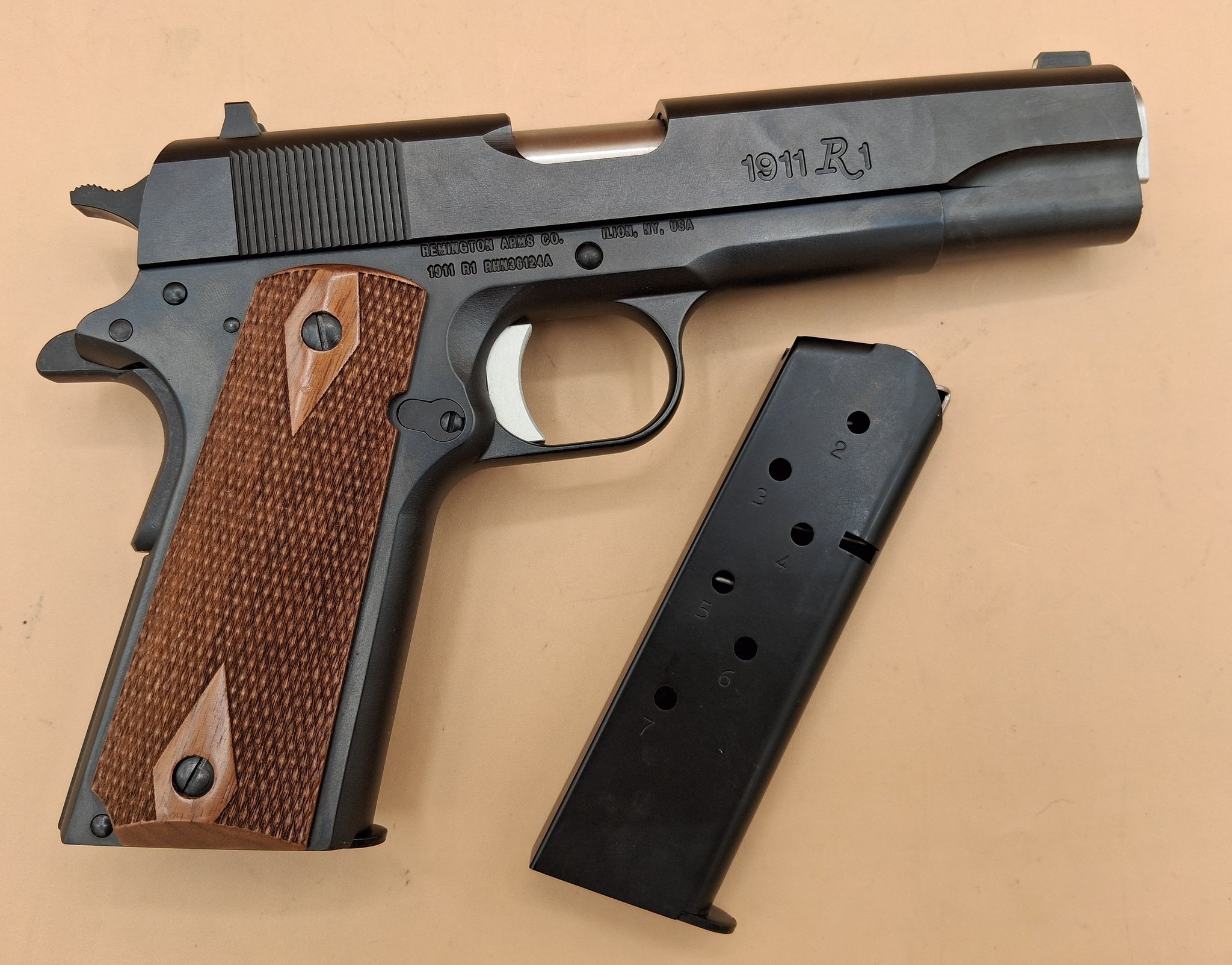 REMINGTON 1911 R1