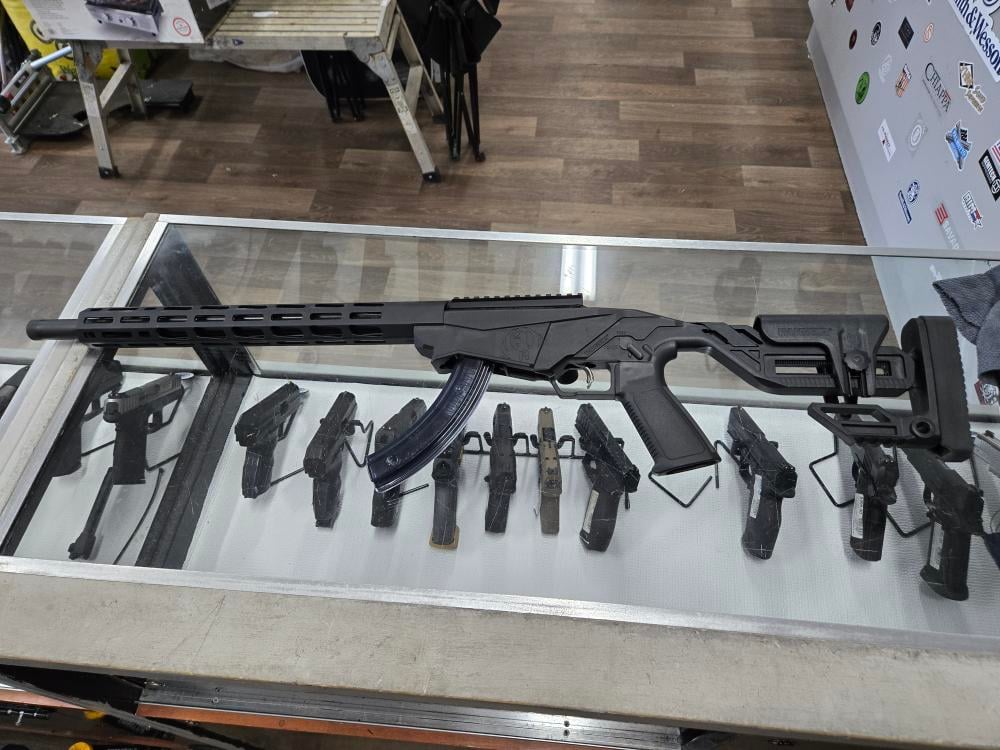 RUGER PRECISION 22LR (08400)