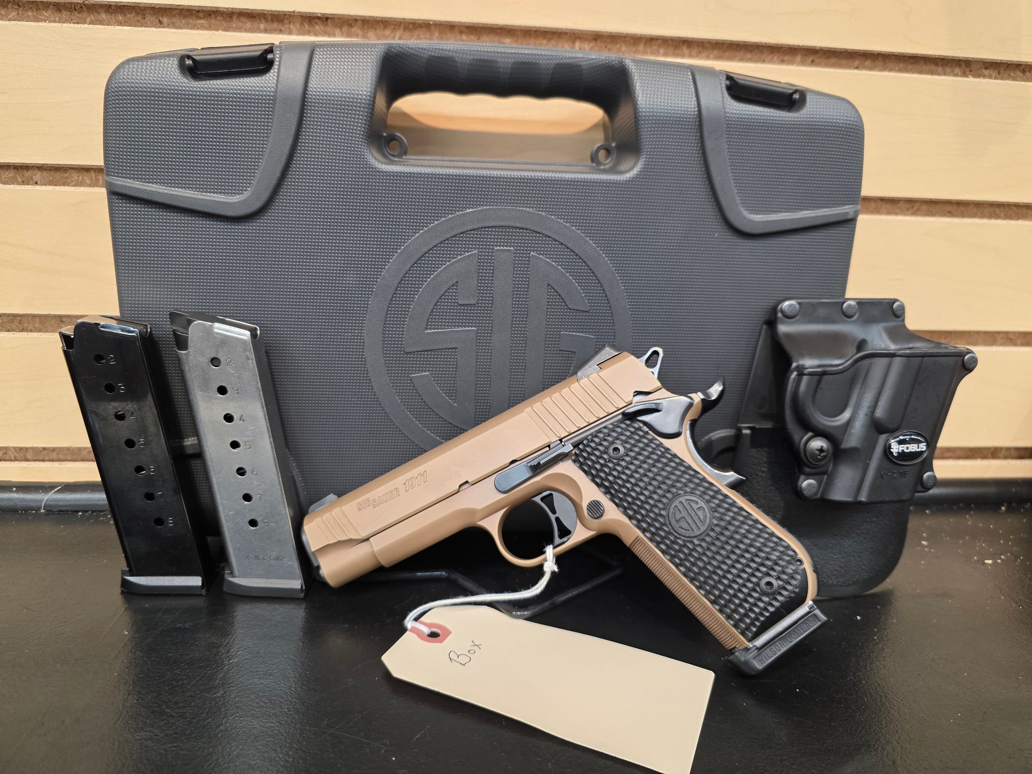 SIG SAUER 1911 CARRY FASTBACK EMPEROR SCORPION