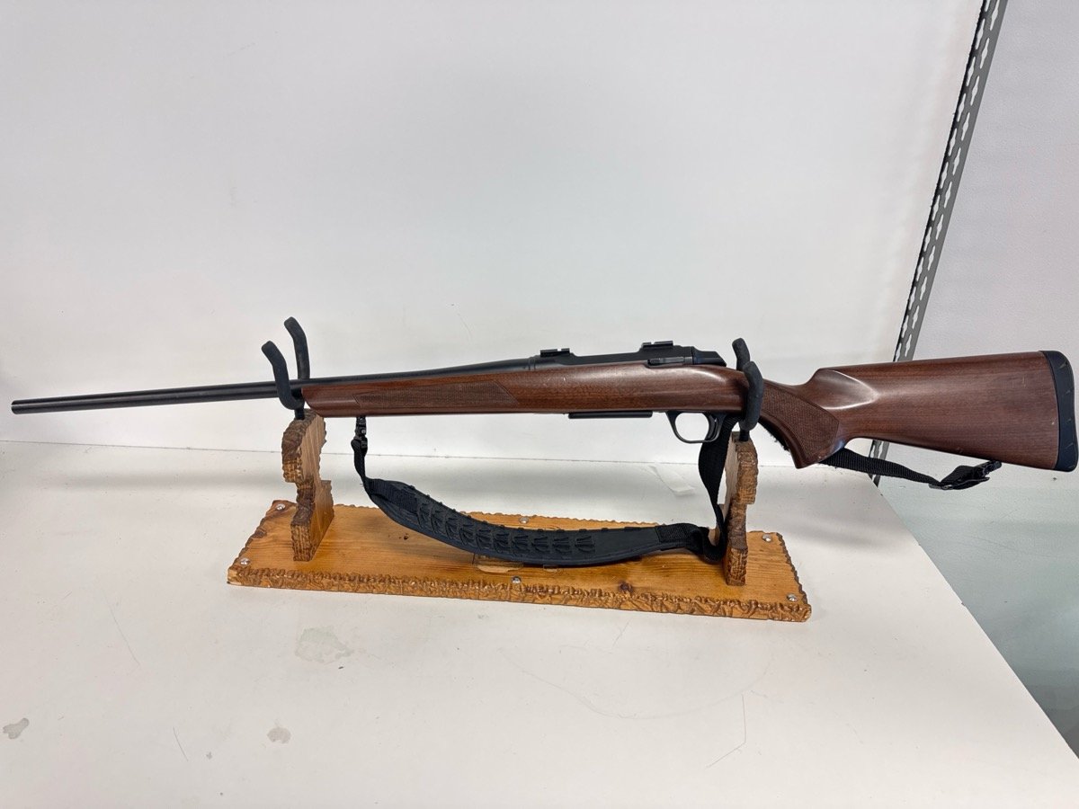 BROWNING A-BOLT