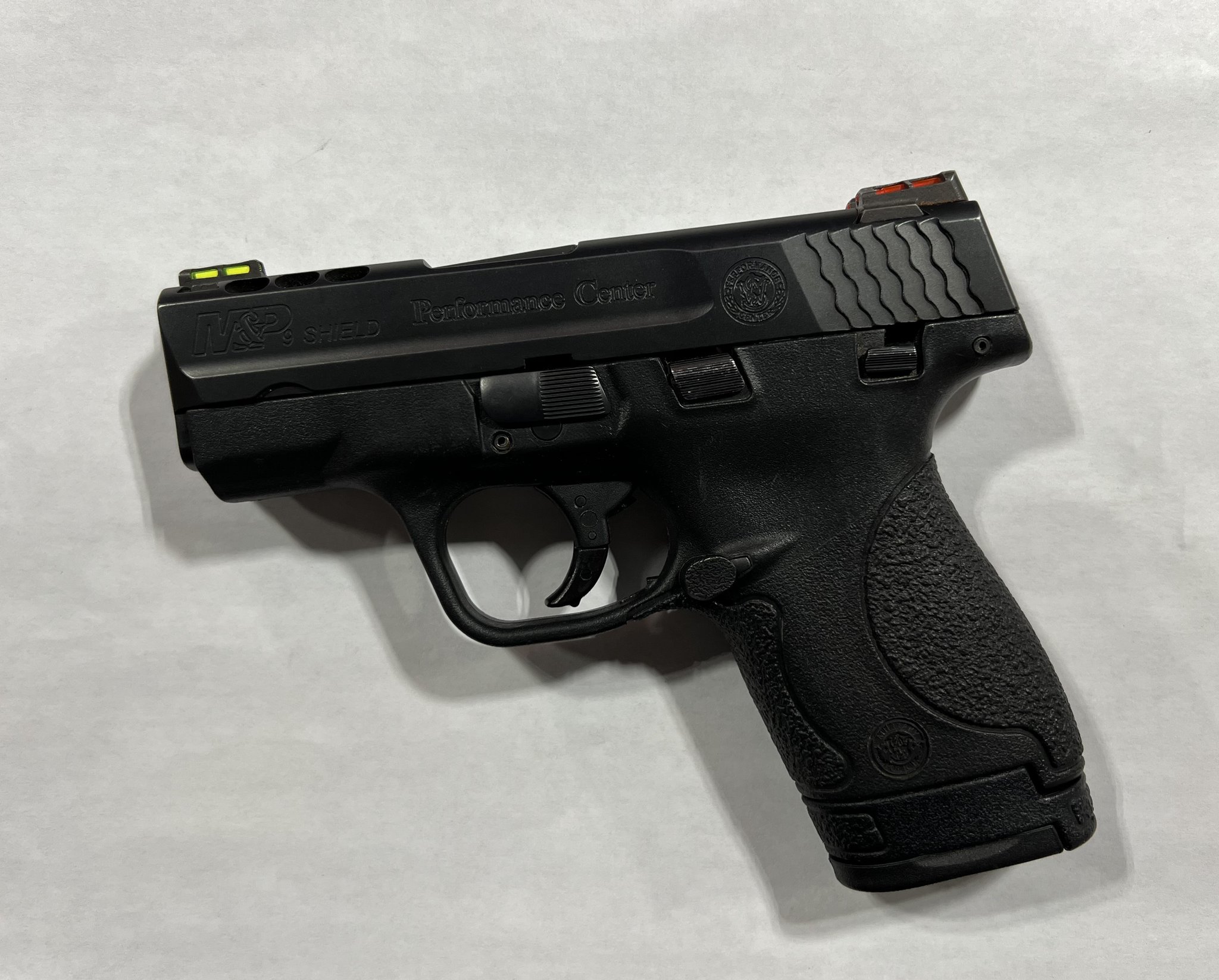 SMITH & WESSON M&P 9 SHIELD Performance Center M&P Shield EZ M2.0