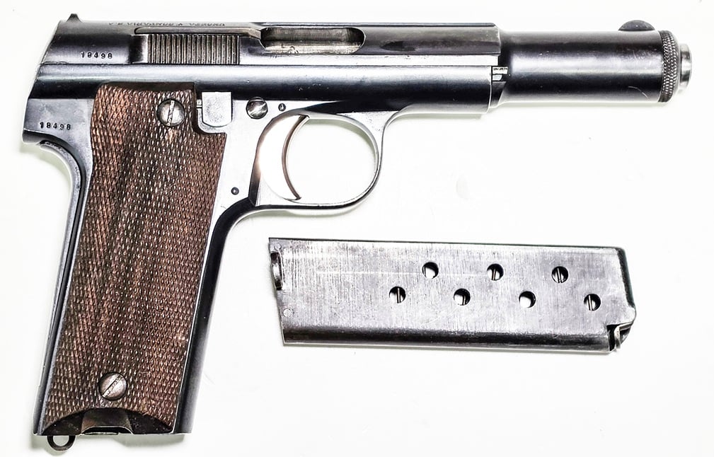 ASTRA BEAUTIFUL MODEL 600/43 CHAMBERED IN 9MM
