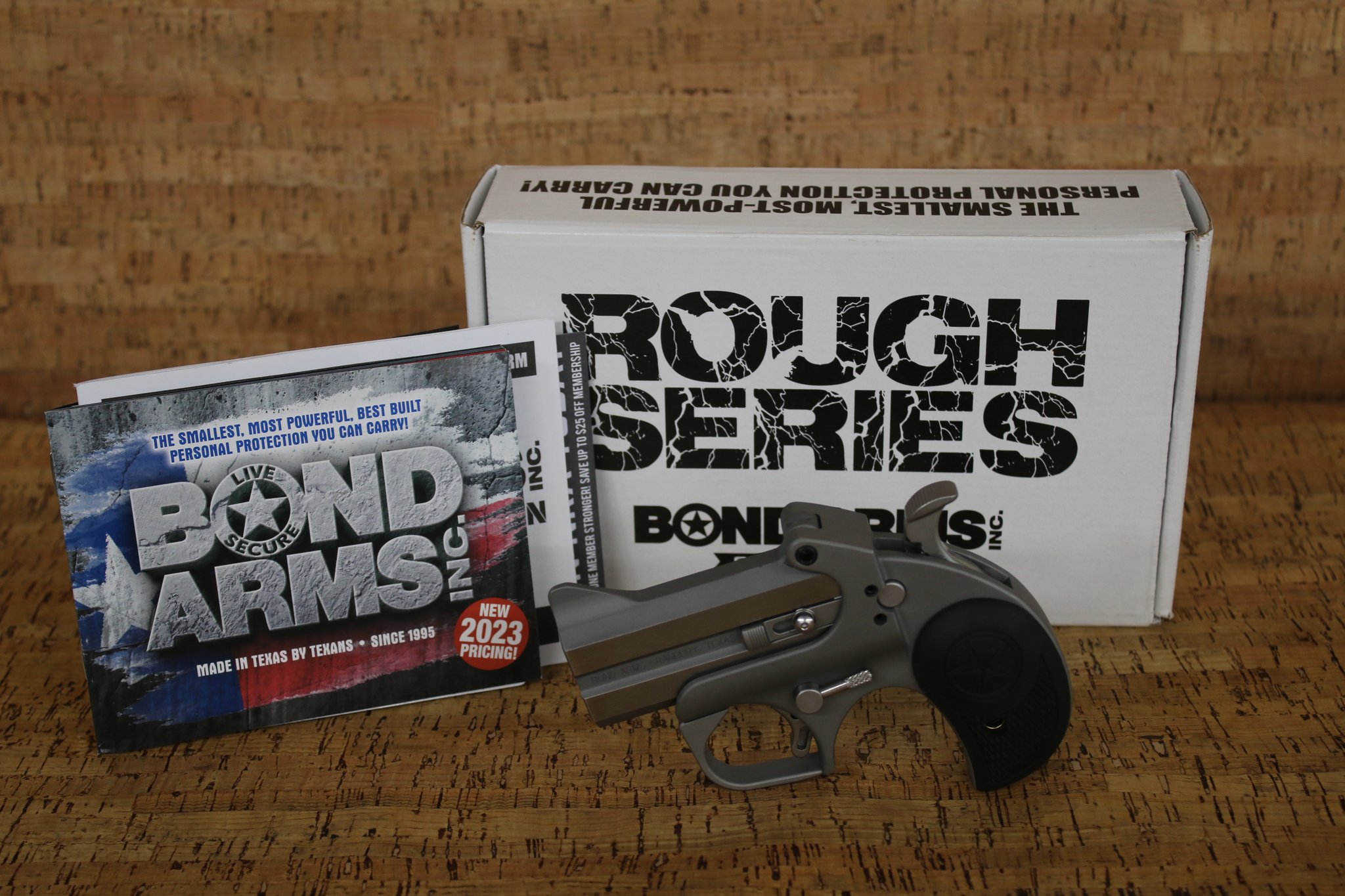 BOND ARMS ROWDY 45LC