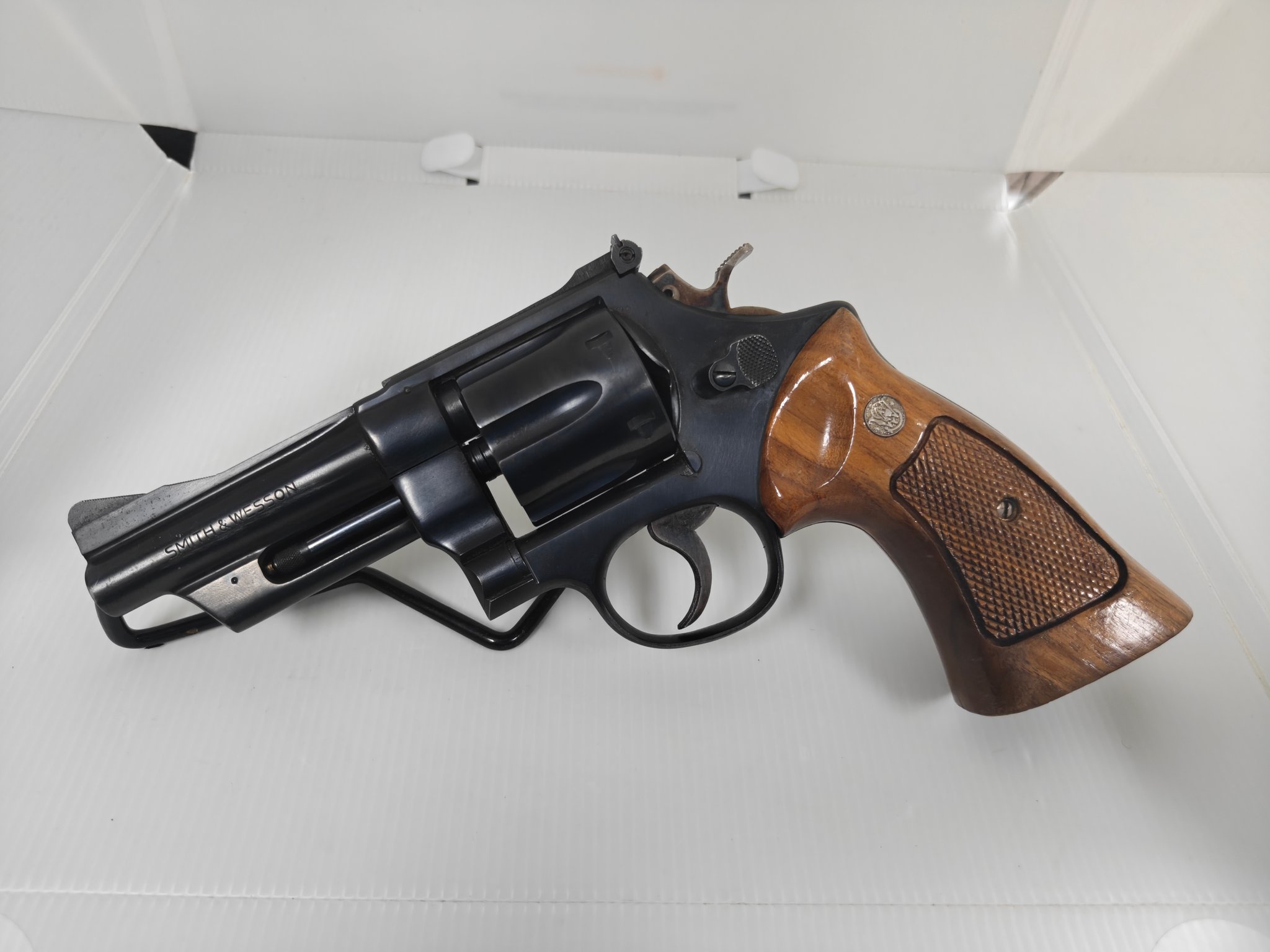 SMITH & WESSON 28-2