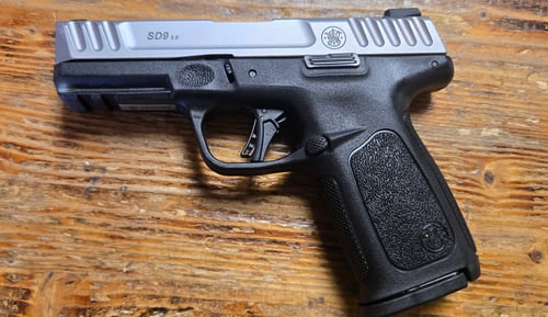 SMITH & WESSON SD9 2.0