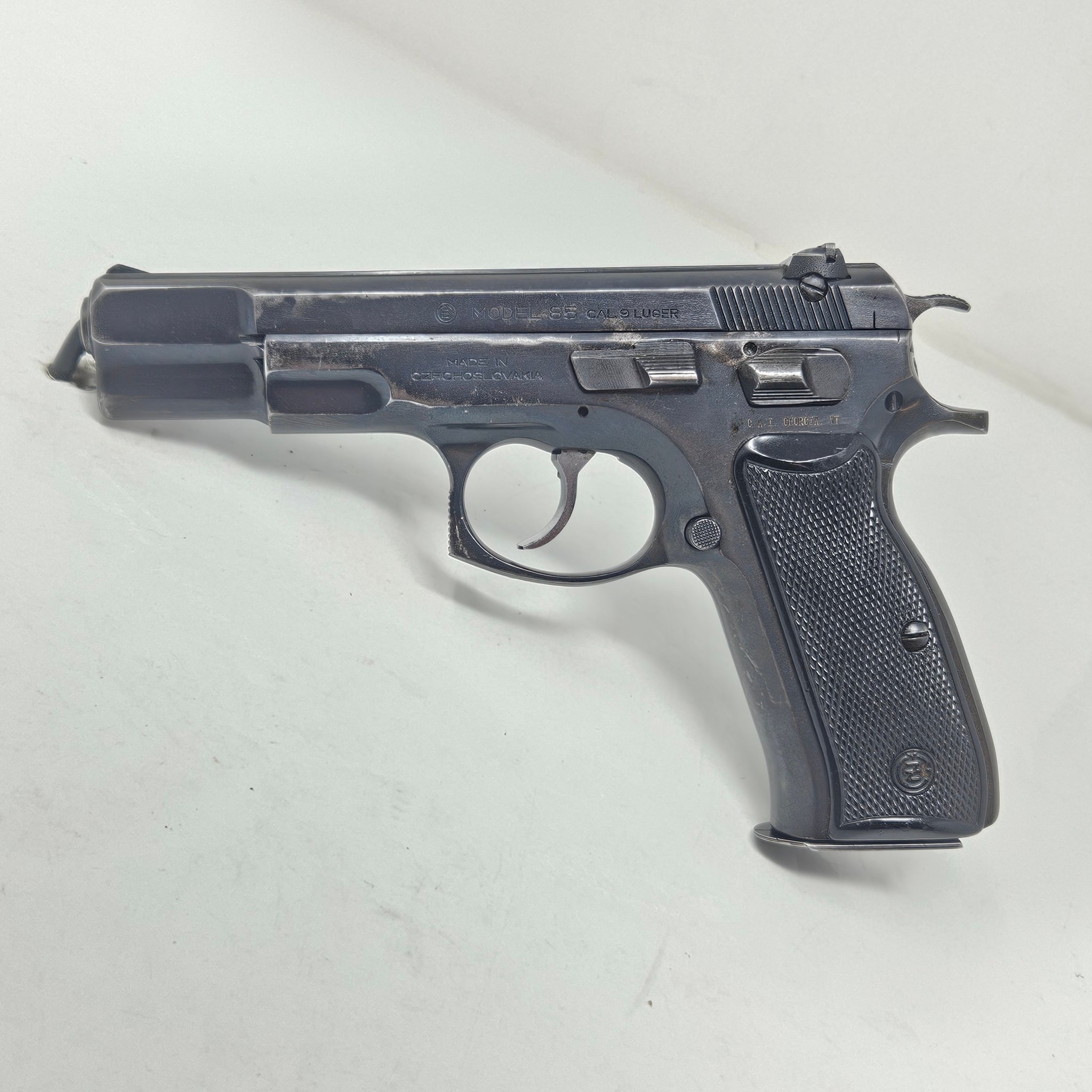 CZ 85