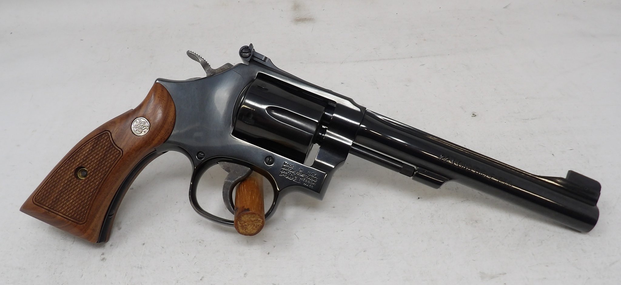 SMITH & WESSON 17-6