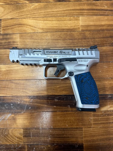 CANIK sfx rival wblue grips