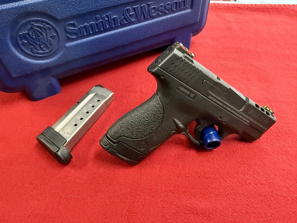 SMITH & WESSON M&p 40 shield Performance center