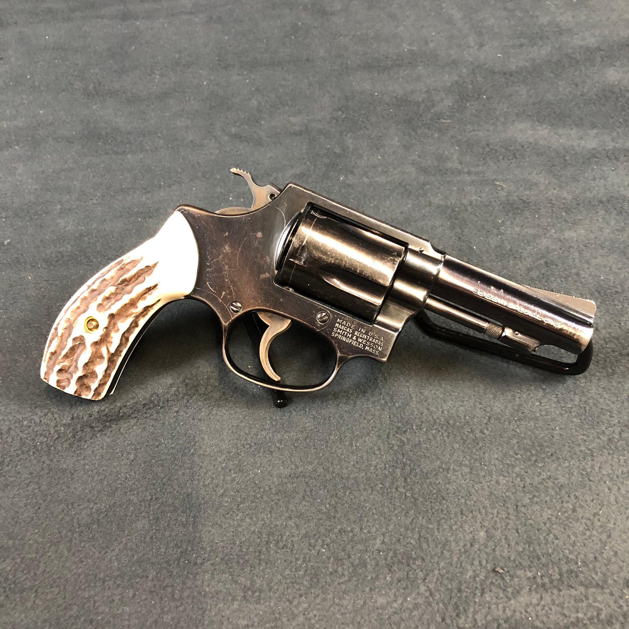 SMITH & WESSON 36