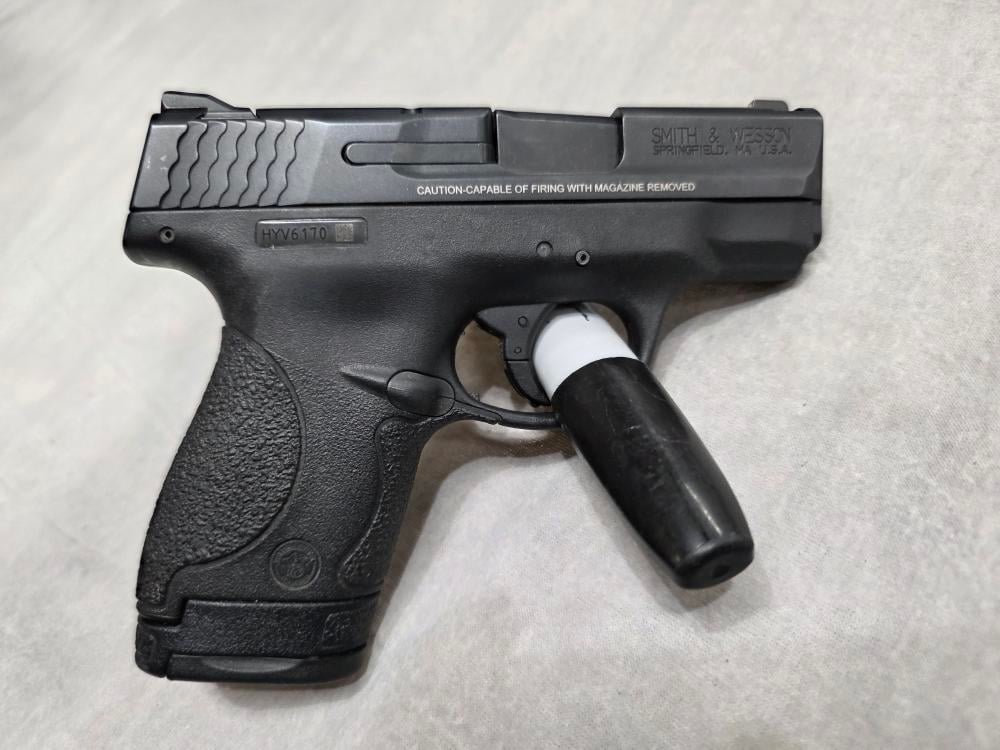 SMITH & WESSON 9MM