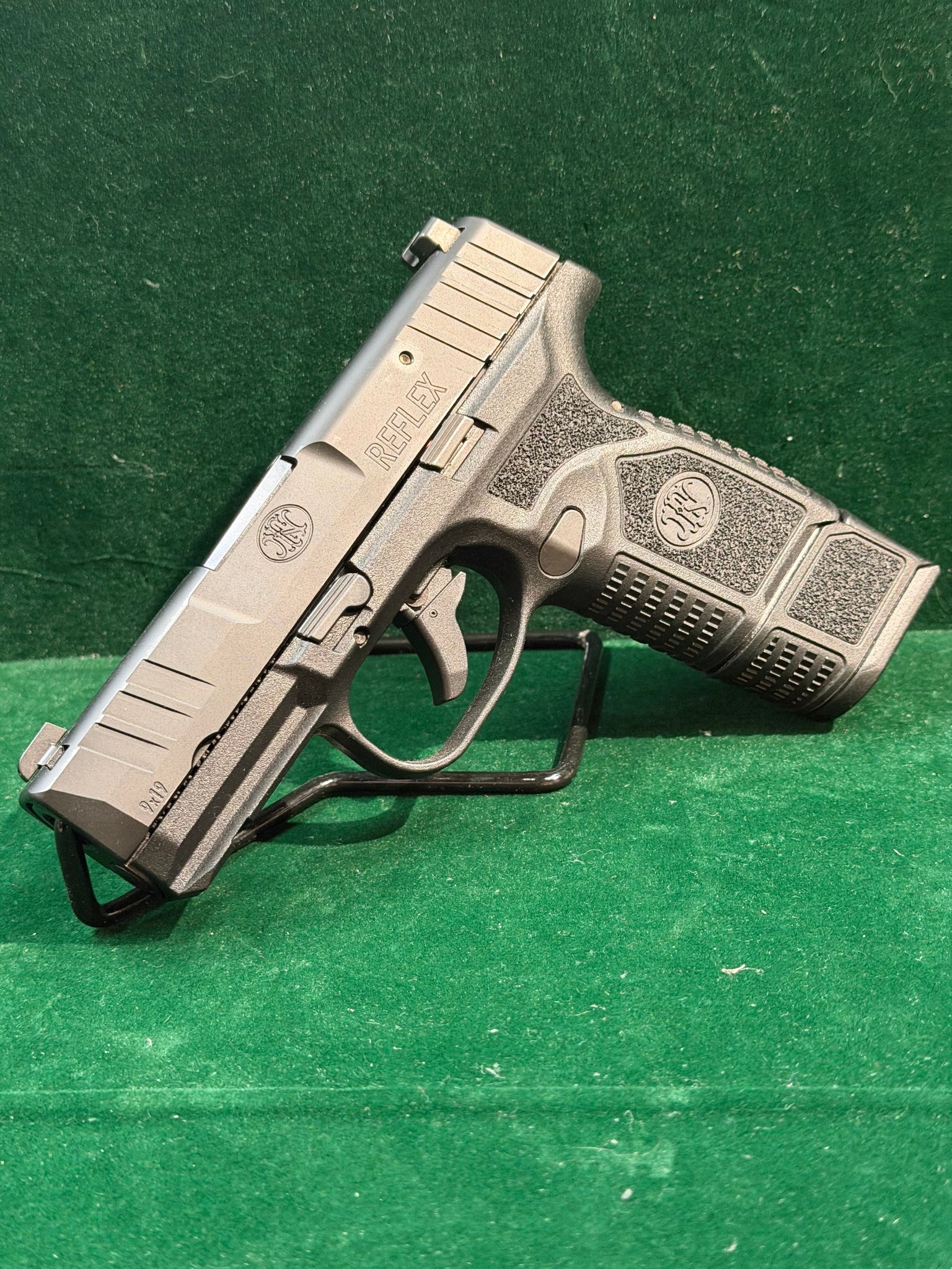 FN Reflex