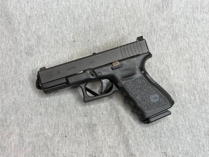 Glock Gen 3 G19 - For Sale :: Shop Online